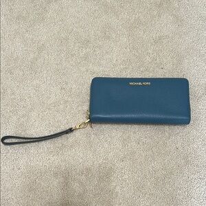 Michael Kors Blue Wristlet zip Around wallet with Gold Accents